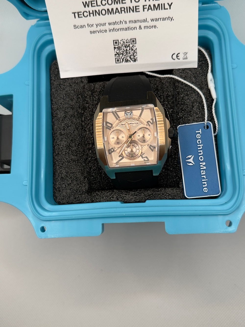 Men's Rose Gold-Tone Chronograph Watch with Black Rubber Strap TechnoMarine 41mm